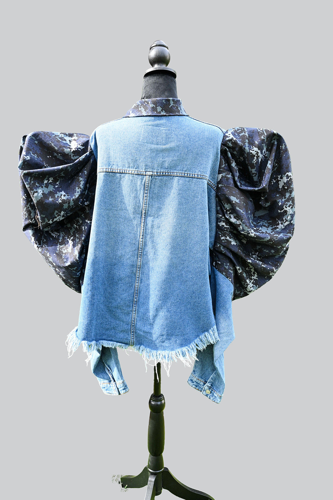The Bold Arrival Statement Jacket