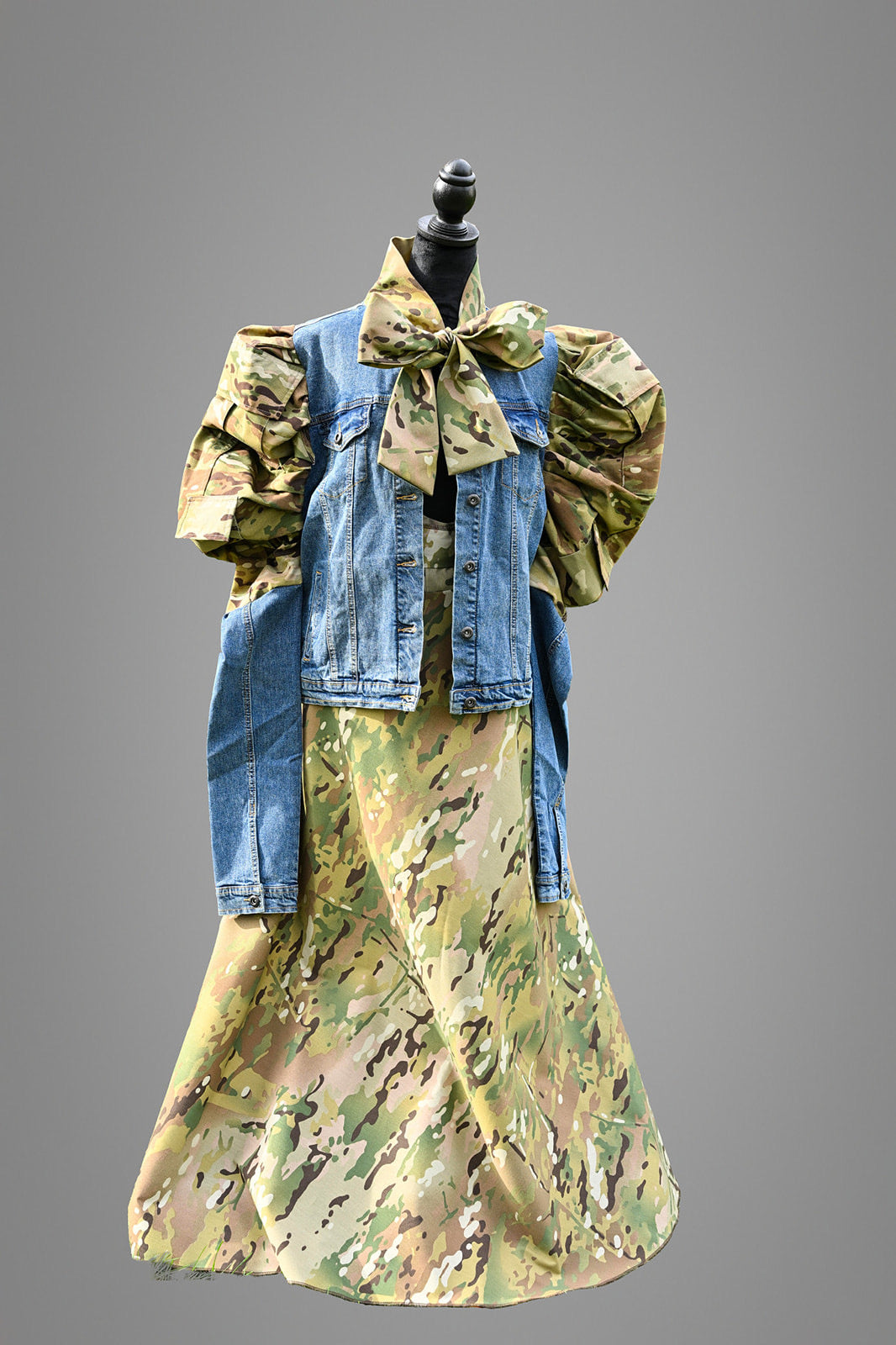 The Bold Arrival Statement Jacket