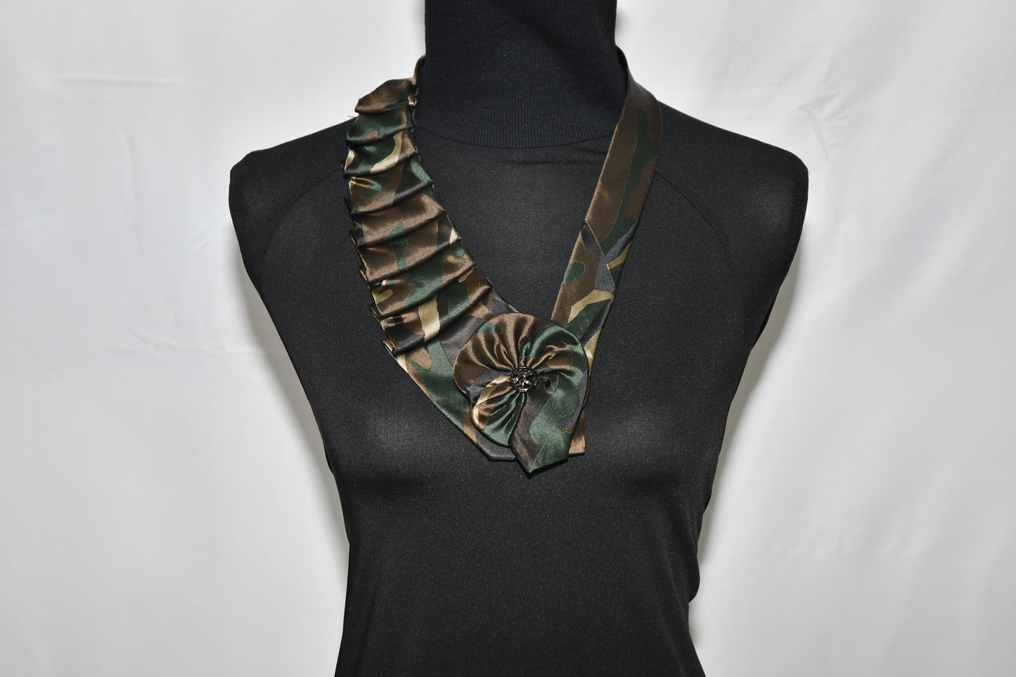 Necklace Necktie