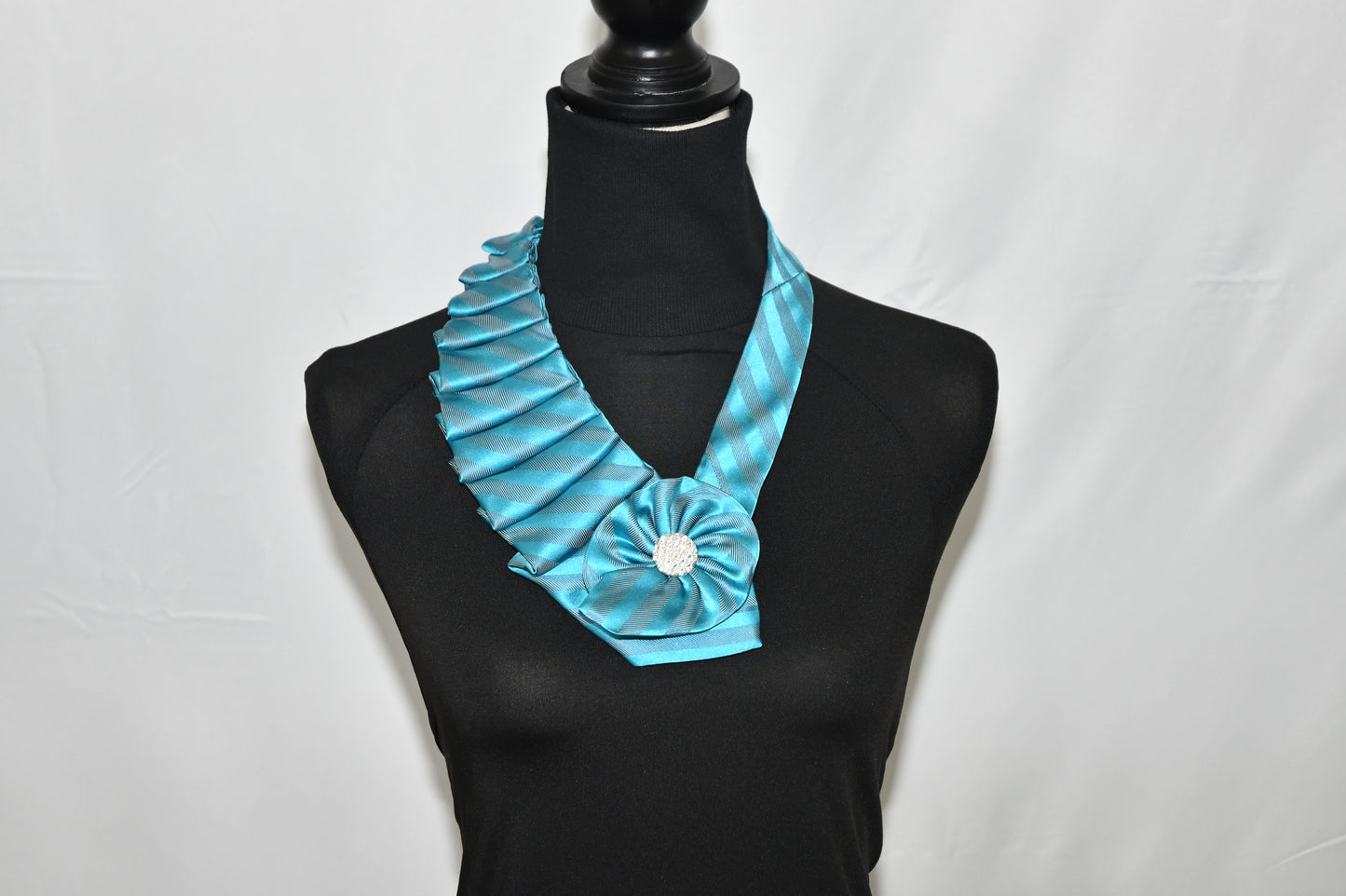 Necklace Necktie