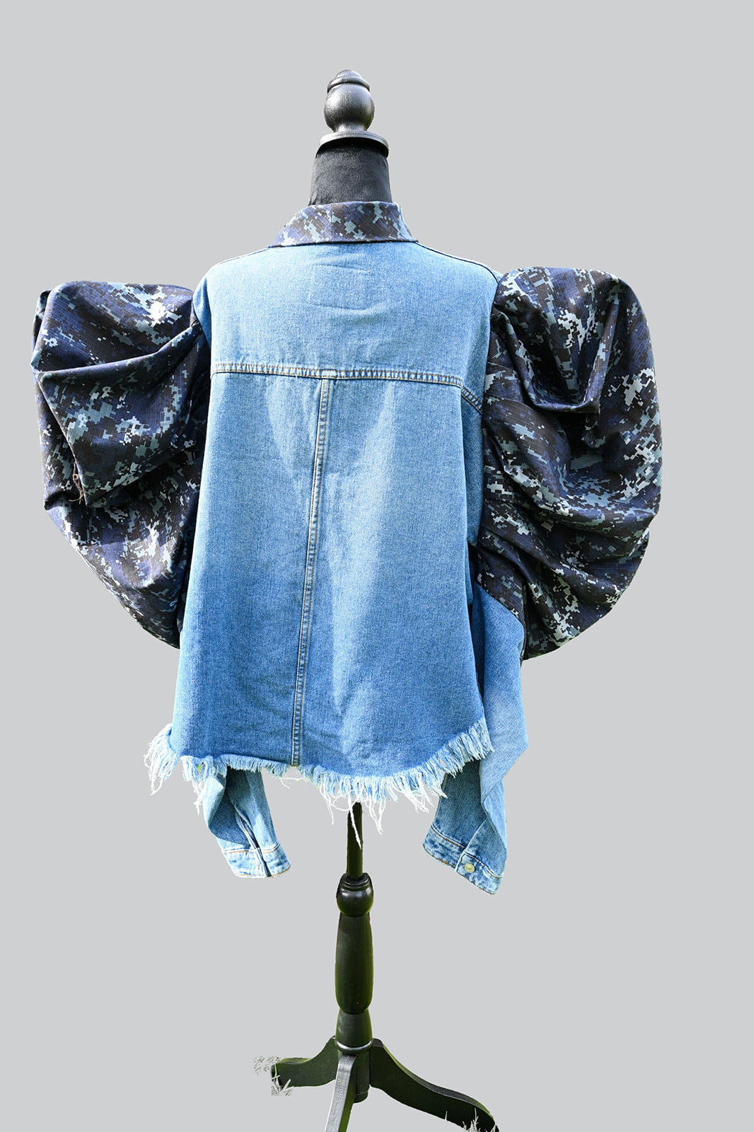 The Bold Arrival Statement Jacket