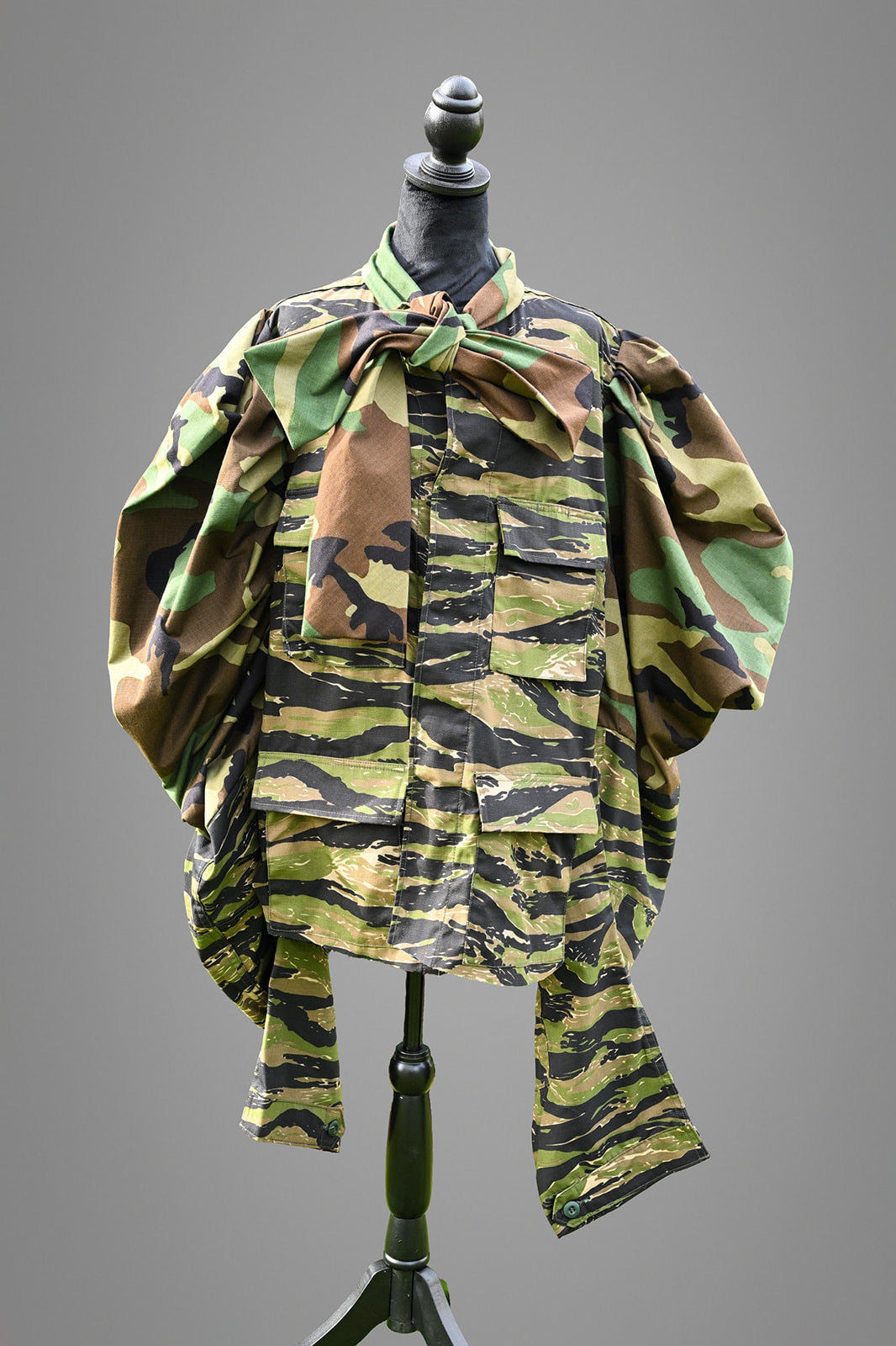 The Bold Arrival Statement Jacket